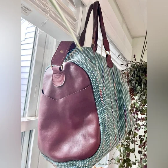 Vintage Hand Woven Leather Weekend Duffle Bag Teal Indie Hippie - Picture 5 of 8